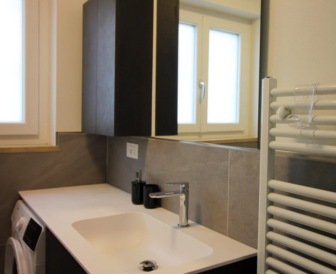 Casa 4 Pioppi - Agenzia Dolomiti Affitti Apartment Cavalese Luaran gambar