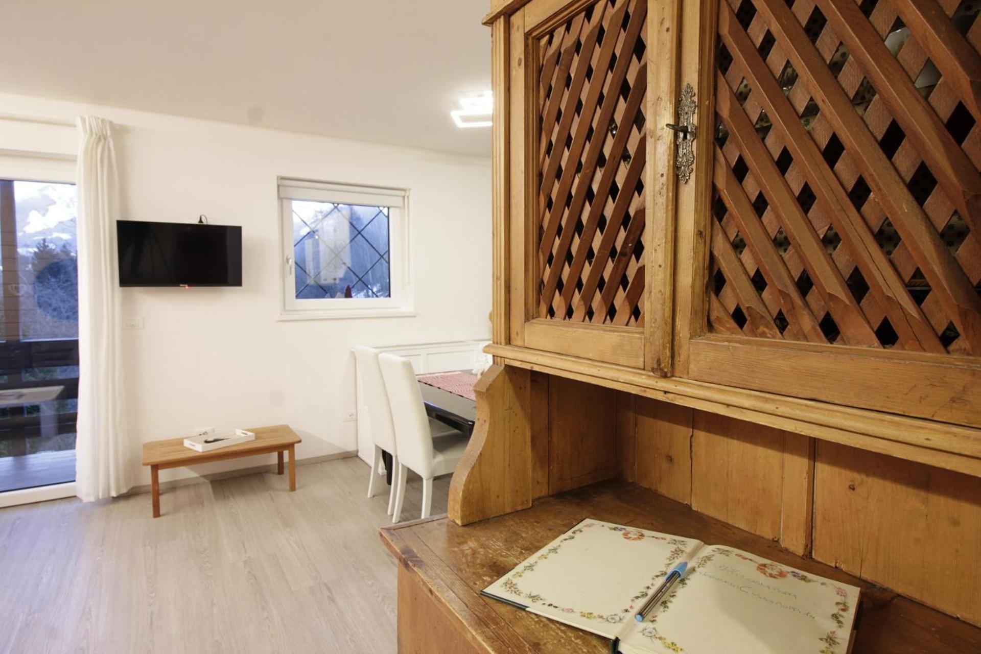 Casa 4 Pioppi - Agenzia Dolomiti Affitti Apartment Cavalese Luaran gambar